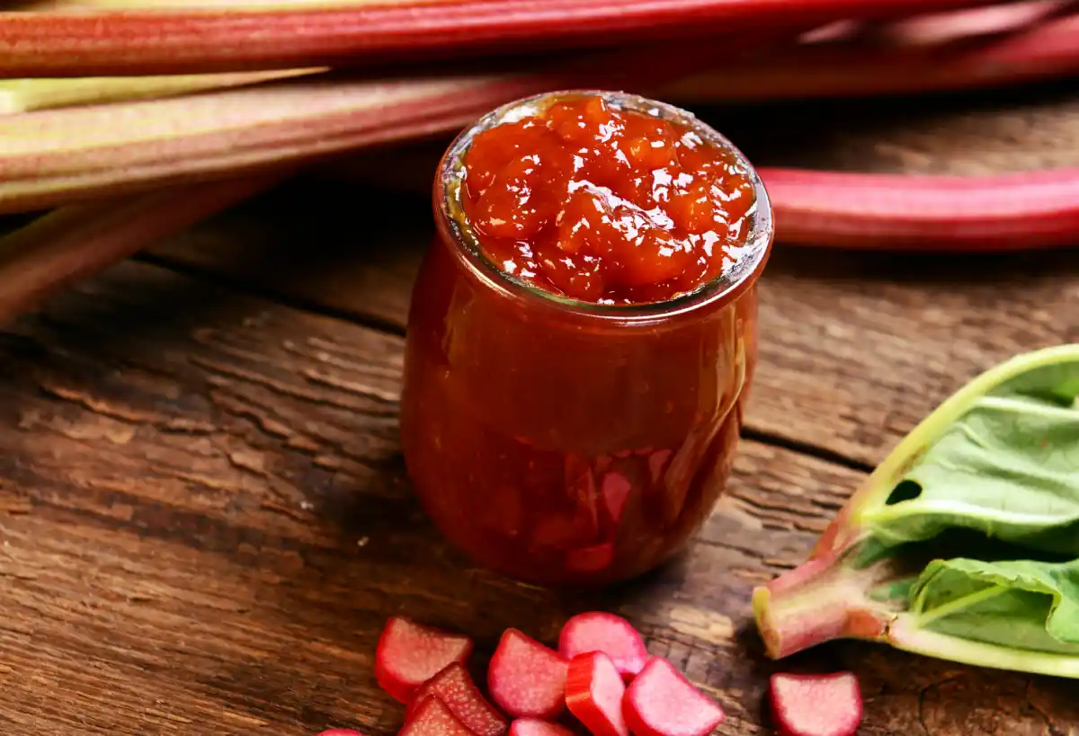 Comment Faire de la Confiture de Rhubarbe